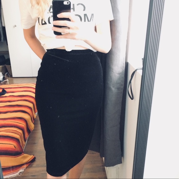 TWIK Velvet midi skirt - Picture 3 of 3